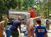 Warga Pasuruan Terdampak Kekeringan Terima Pasokan Air Bersih dari BPBD