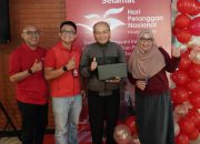 Telkomsel Serahkan Mobil Undi-Undi Hepi di Hari Pelanggan Nasional 2025