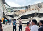 Gedung Ambruk, Santri Ponpes Al Khoziny Sidoarjo Diduga Terjebak Reruntuhan