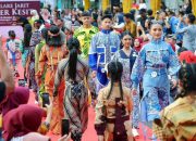 Banyuwangi Hidupkan Kembali Motif Kuno dalam Festival Batik 2025
