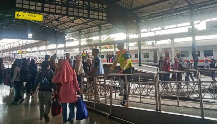 KAI Daop 7 Madiun Tebar Diskon Tiket Hingga 30% Selama Masa Nataru 2025/2026