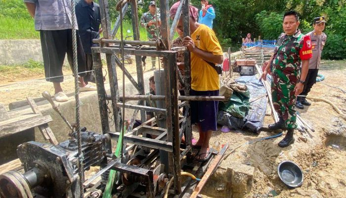 Menunggu Uji ESDM, Sumur Warga yang Keluarkan Cairan Mirip Minyak Ditutup Sementara