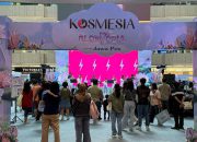 KOSMESIA J99 Corp Rayakan Usia 7 Tahun Lewat Pameran GLOW7OPIA di Surabaya
