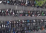 Pulihkan Hak Korban, Polrestabes Surabaya Kembalikan Motor Lewat “Bazar Ranmor”