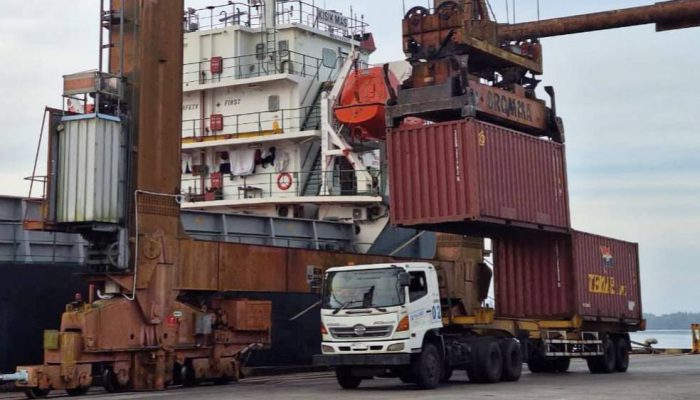 Kinerja TPK Bagendang 2025 Lampaui Target: Arus Peti Kemas Naik 4 Persen