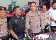 Resahkan Warga, Gudang Miras Ilegal di Jogoroto Dibongkar Polisi