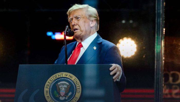 Trump Keluarkan Ancaman Tarif bagi Negara yang Masih Berbisnis dengan Iran