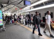 Hari Pertama Libur Imlek, 42 Ribu Lebih Penumpang Gunakan Layanan KAI Daop 8 Surabaya