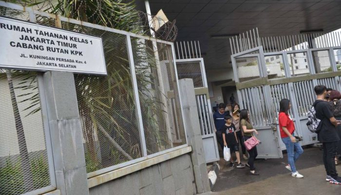 Perayaan Imlek 2026: KPK Beri Kesempatan Keluarga Kunjungi Tahanan