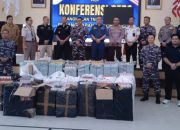 Menuju Bima, Setengah Juta Lebih Rokok Ilegal Digagalkan TNI AL dan Bea Cukai di Lembar