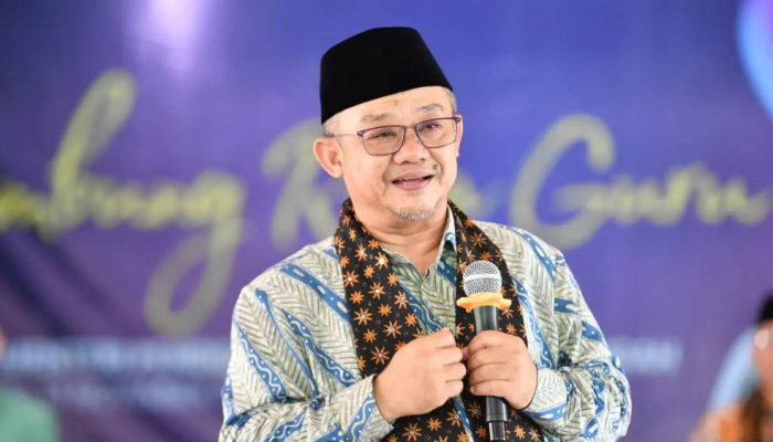 Pastikan Produktivitas, Kemendikdasmen Terapkan Skema Pengawasan Ketat WFH ASN Setiap Jumat