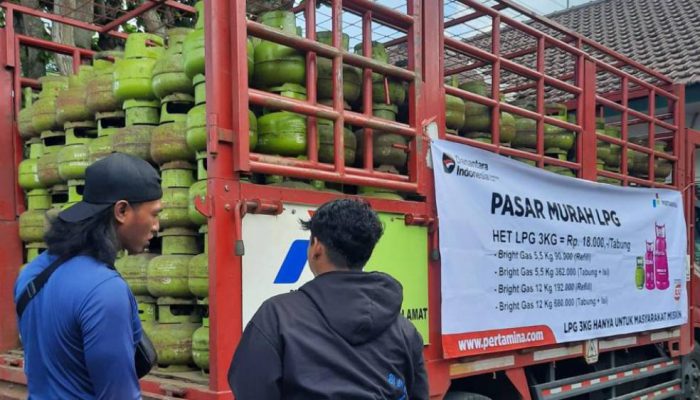 Pasokan Dijaga, Pertamina Patra Niaga Distribusikan LPG 3 Kg Tambahan di Jember
