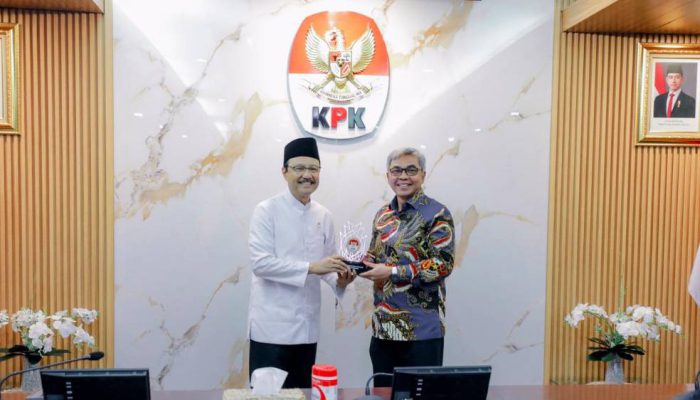 Kawal Sekolah Rakyat, Gus Ipul Minta Masukan dan Pengawasan KPK