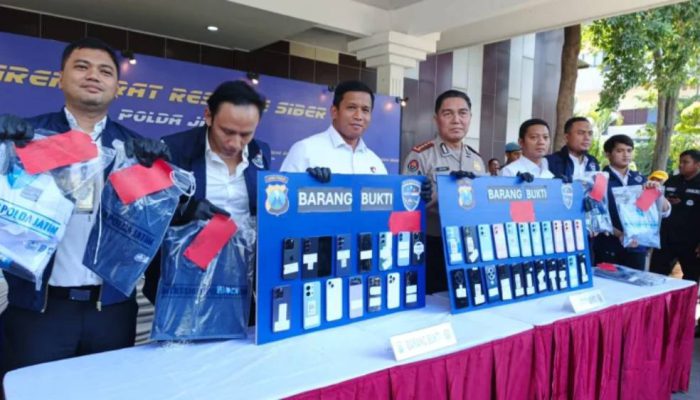 Polda Jatim Bongkar Sindikat Penipuan Online Jual Beli Mobil, 11 Tersangka Ditangkap