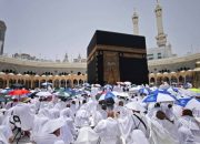 Kenaikan Tarif Pesawat Bebani Jemaah, Travel Umrah Mulai Kehilangan Pesanan