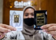 Harga Emas Pegadaian Hari Ini Turun, Galeri24 dan UBS Kompak Melemah