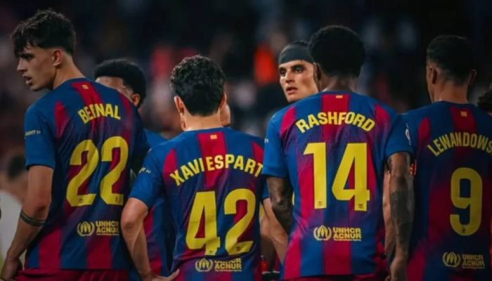 Valencia Bungkam Barcelona di Mestalla, Lewandowski Akhiri Karier dengan Gol