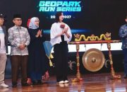 Kemenpar Dorong Sport Tourism Lewat Ajang Lari di Geopark Ijen