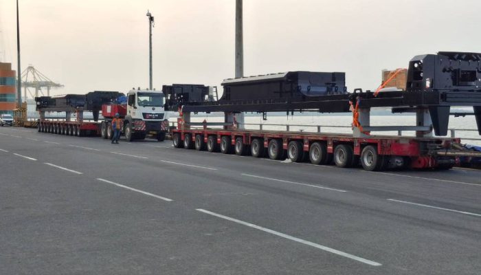 TPS Kembali Layani Pengiriman Locomotive Platform PT INKA ke Australia