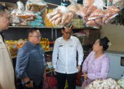 Bulog Salurkan 65 Ribu Ton Beras SPHP, Harga Beras Jatim Tetap di Bawah HET