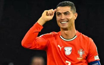 Ronaldo Disorot, Portugal Fokus Rebut Tiga Poin dari Uzbekistan