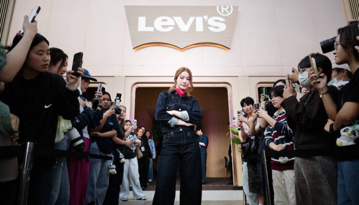 Levi’s® Maksimalkan Gaya Liburan Lewat End of Season Sale dengan Promo hingga 50 Persen