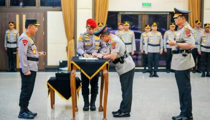 Enam Kapolda Berganti, Kapolri Pimpin Langsung Pelantikan dan Sertijab