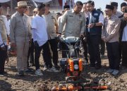 STAPA Center Gandeng HKTI Salurkan Mesin Panen, Tingkatkan Produktivitas dan Kesejahteraan Petani
