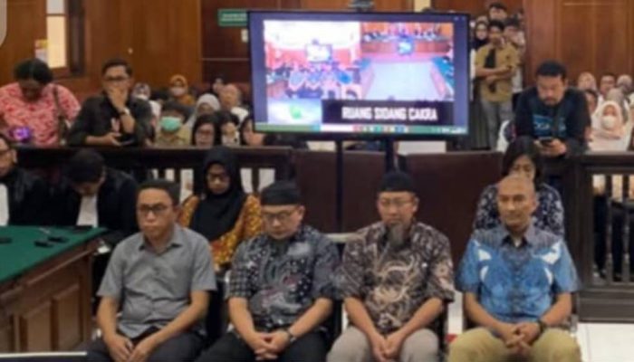 Kerugian Negara Rp83 Miliar, 6 Terdakwa Kasus Korupsi Pelindo & APBS Divonis 4 Tahun Penjara