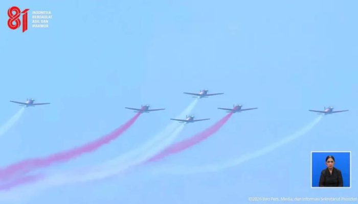 81 Alutsista TNI Unjuk Kekuatan di Langit Jakarta Rayakan HUT ke-81 RI