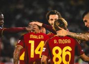Donyell Malen Menggila, AS Roma Libas Fiorentina 4-0
