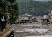 Korban Banjir Bandang dan Longsor Nepal-Tibet Tembus 584 Orang, 2.482 Masih Hilang