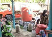 Kekeringan Meluas, BPBD Kabupaten Malang Salurkan 824 Ribu Liter Air Bersih