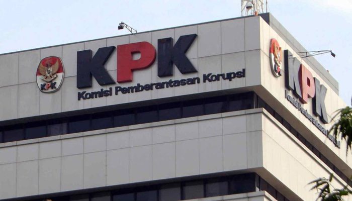 KPK Periksa Istri Bupati Pemalang, Dalami Dugaan Aliran Uang Pemerasan