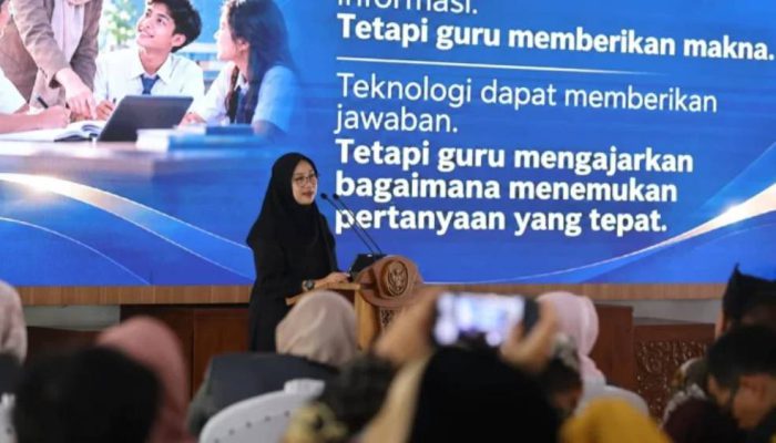 350 Guru Ikuti Seminar Pendidikan Nasional Banyuwangi, Bahas Kompetensi Guru Masa Depan