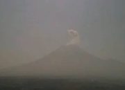 Gunung Semeru Erupsi Berulang Kali, Status Masih Level III Siaga
