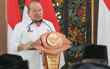 Lifter Jatim Rahmat Erwin Sabet Emas Asian Games 2026 Sekaligus Cetak Rekor Dunia