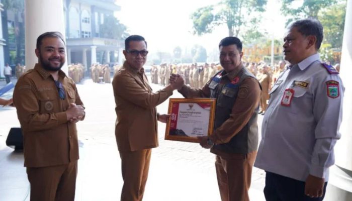 Dukung Ekspedisi 81 Gunung Arjuno, BPBD Kota Batu Dapat Penghargaan Gubernur Jatim