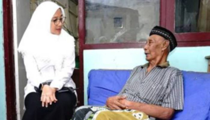 Banyuwangi Perkuat Layanan Sosial, Tim Teman Lansia Sisir Warga Rentan