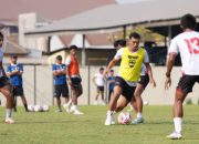 Aji Santoso Tunggu Jadwal I.League Cup Sebelum Tentukan Komposisi De Red FC