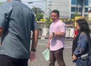 Sempat Buron, Nunik Indah Rini Ditangkap Kejari Surabaya Saat Makan Siang