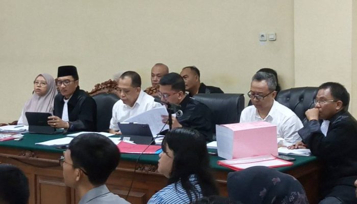 Dakwaan Korupsi IPAT ESDM Jatim: Nurkholis Disebut Terima Aliran Dana Rp100 Juta