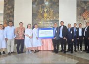 Dukung Pelayanan Kemanusiaan, BRI Region 12 Surabaya Bantu Armada Ambulans RKZ Surabaya